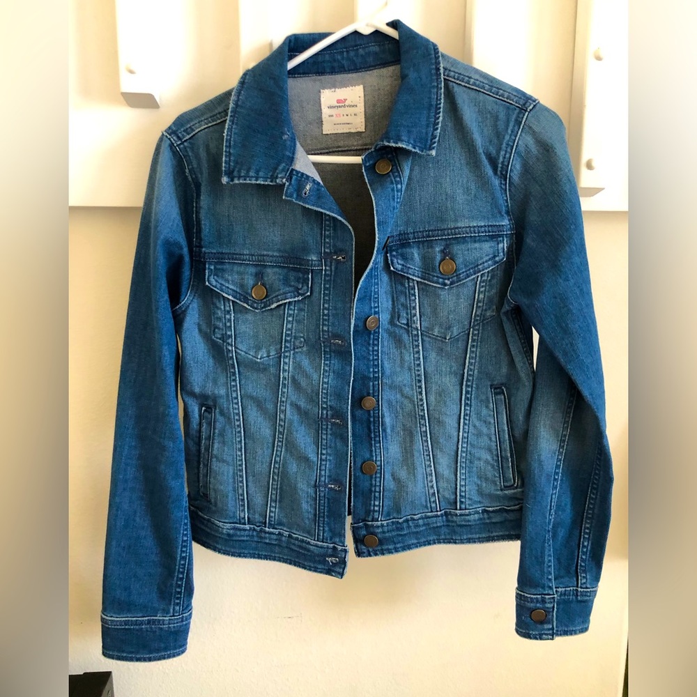 Vineyard Vines womens xs denim jacket